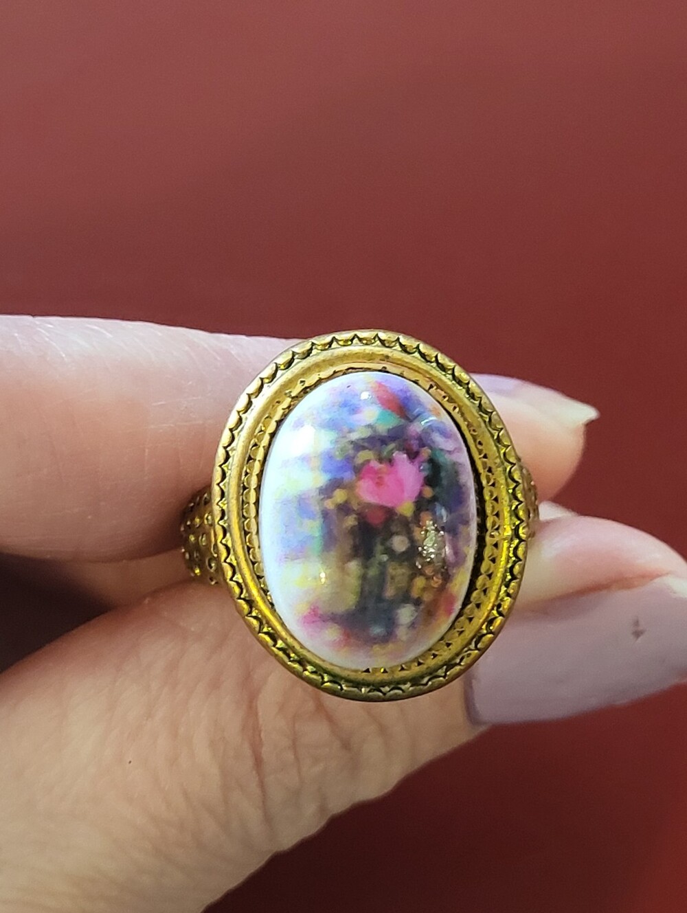 Multicolor Gold Tone Oval Ring Size 9